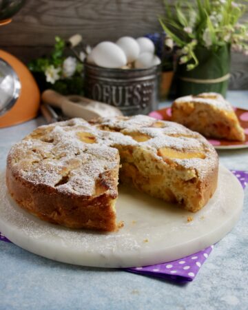 torta morbida alle pesche