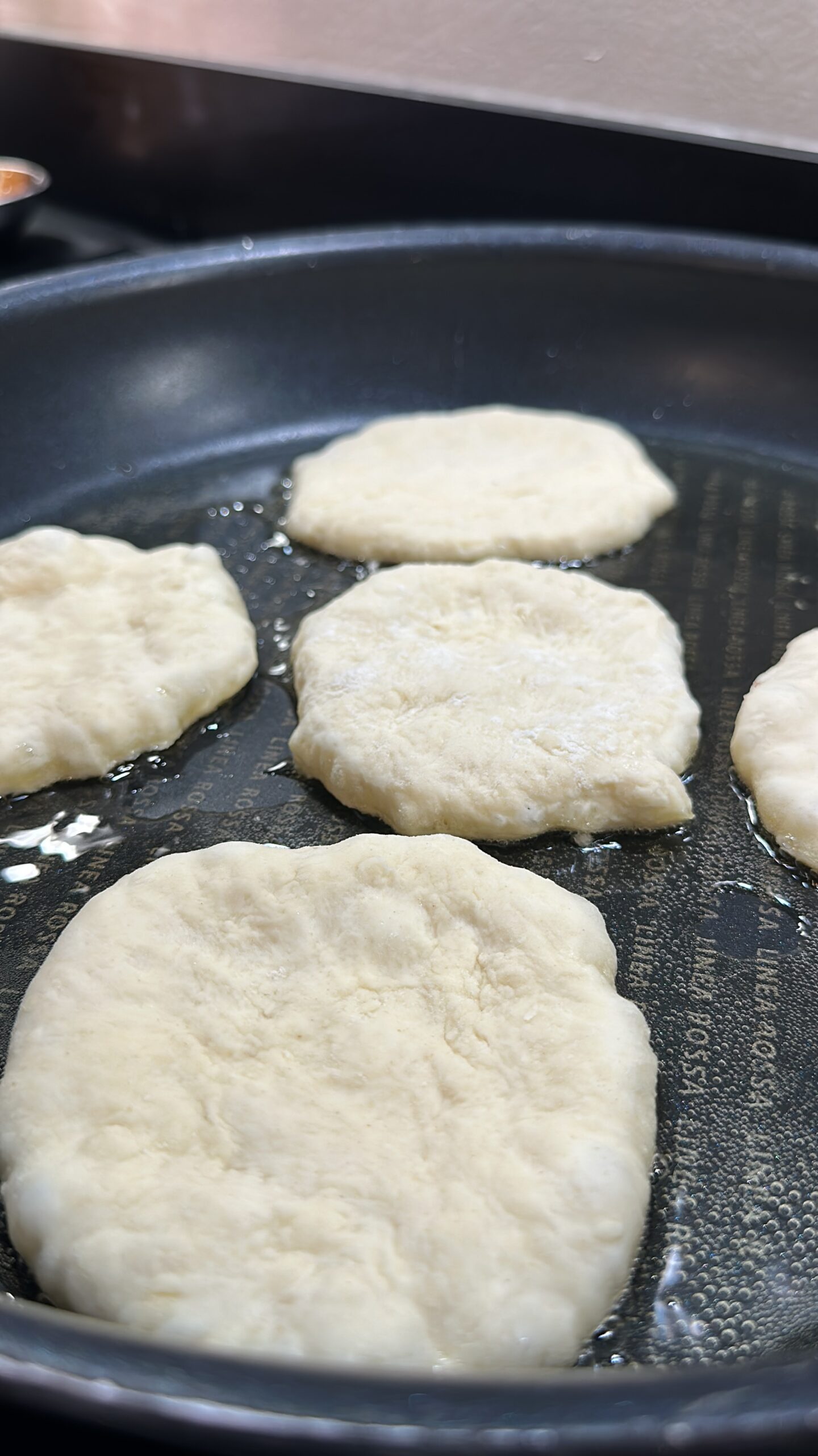 Cena veloce e gustosa? Ci pensa Cooker Girl con la ricetta delle focaccine  in padella