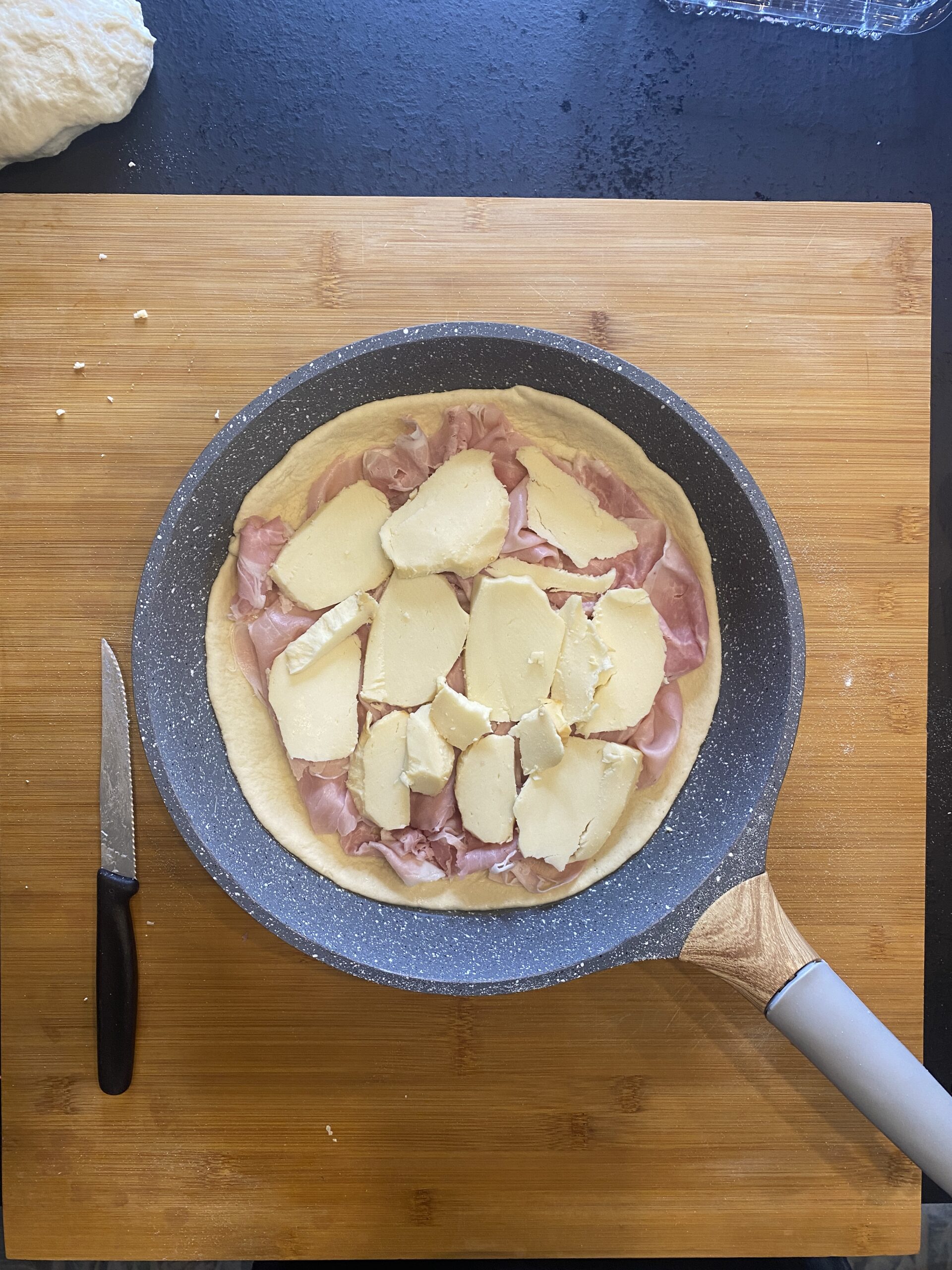 Focaccia in padella fornetto - NOI SINGLE IN CUCINA