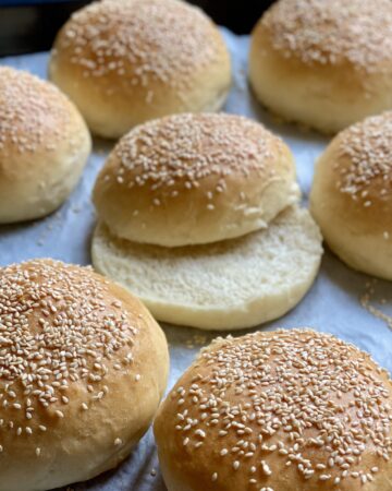 burger buns