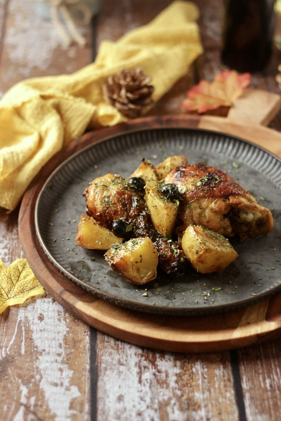 Pollo e patate al forno o in friggitrice ad aria