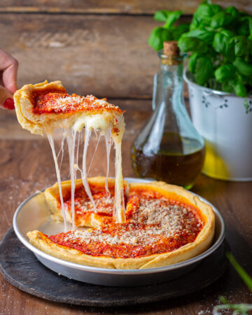 deep dish pizza