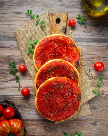 Pizzette rosse da panetteria