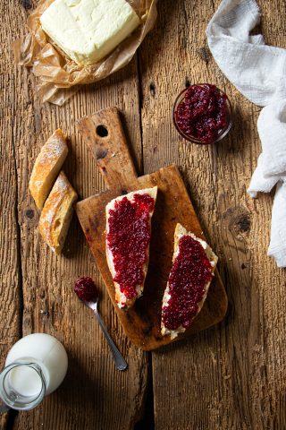 pane burro e marmellata