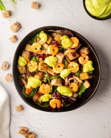 insalata con gamberi e avocado