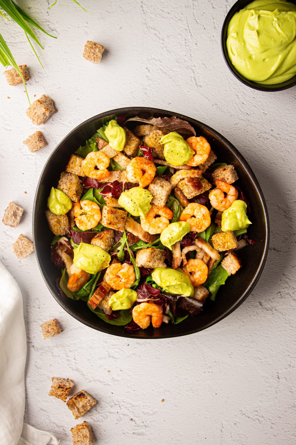 insalata con gamberi e avocado