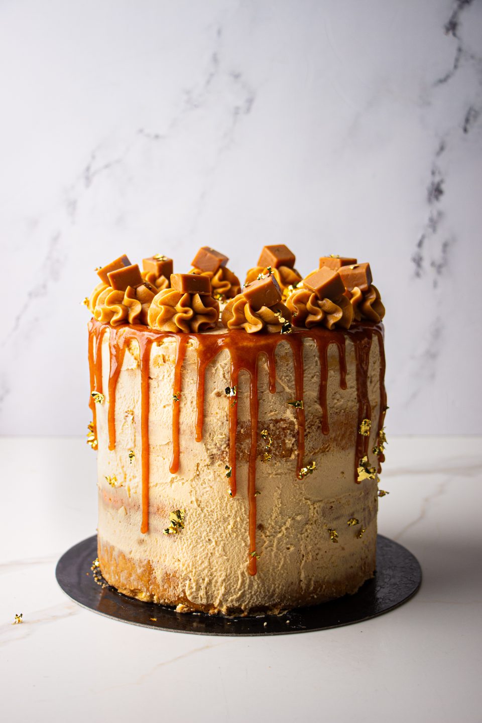 Naked cake al caramello salato